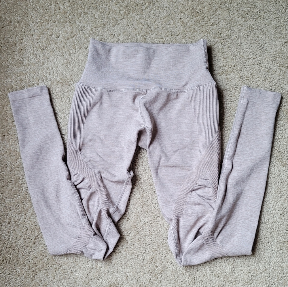 Alphalete Aero leggings